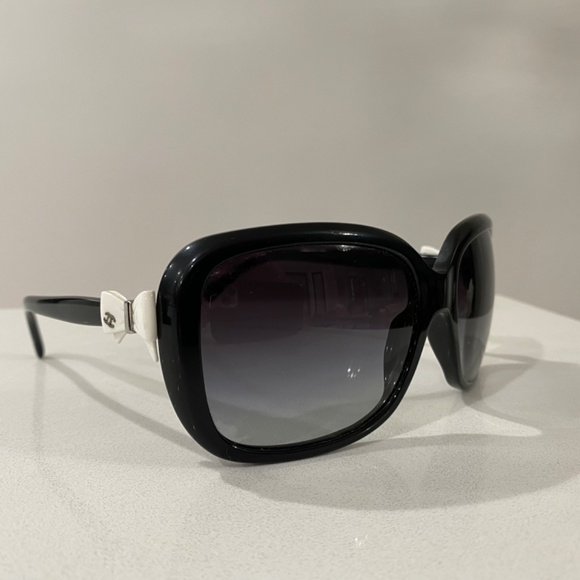 Chanel white bow black sunglasses main image 2